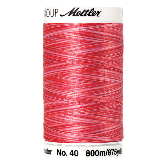 Amann Mettler Poly Sheen Multi, 800m Spule in Strawberry Blitz Die Multifarben harmonieren perfekt mit dem unifarbenen Poly Sheen