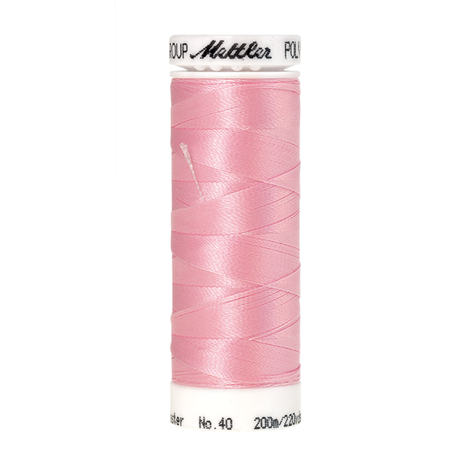 Amann Mettler Poly Sheen Carnation glänzt durch den trilobalen Fadenquerschnitt besonders schön. Zum Sticken, Quilten, Nähen. 200m Spule