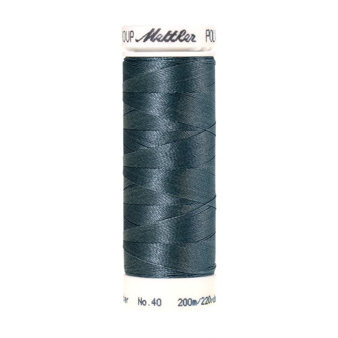 Amann Mettler Poly Sheen Copenhagen glänzt durch den trilobalen Fadenquerschnitt besonders schön. Zum Sticken, Quilten, Nähen. 200m Spule
