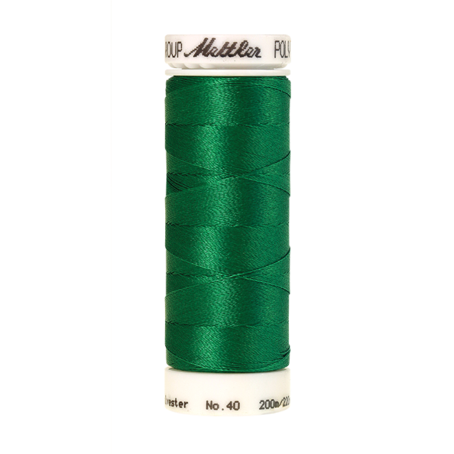Amann Mettler Poly Sheen Scrub Green glänzt durch den trilobalen Fadenquerschnitt besonders schön. Zum Sticken, Quilten, Nähen. 200m Spule