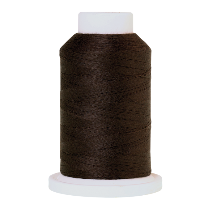 Amann Mettler Seracor in der Farbe Very Dark Brown auf der 1000m Kone. Seracor ist der Allesnäher unter den Overlock-Garnen!