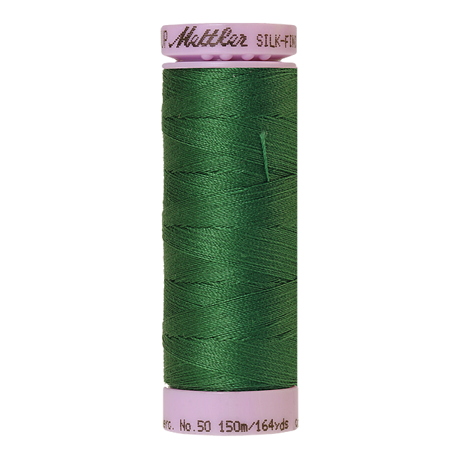 Silk-Finish Cotton 50, 150m - Bright Green: Reines Baumwollgarn aus 100% langstapliger, ägyptischer Baumwollte von Amann Mettler