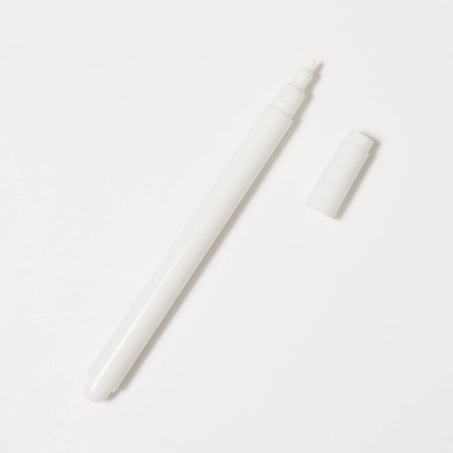 Wasserlöslicher Markierstift weiß