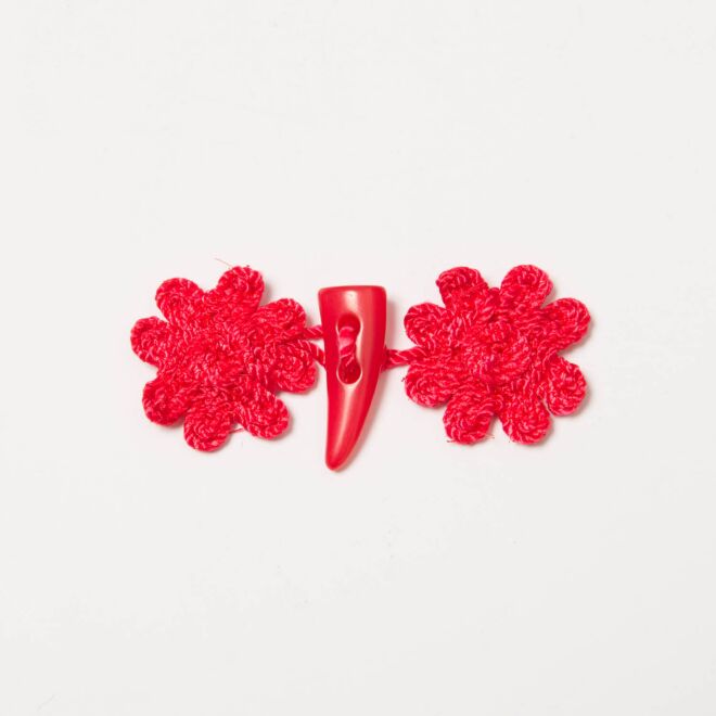 Dufflecoatverschluss Blümchen 8cm rot