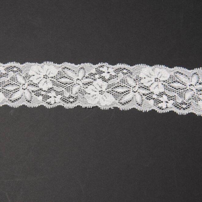 47mm Spitze elastisch Blumen weiß