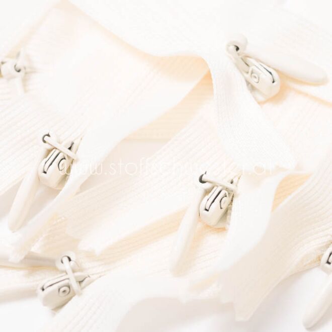 18cm Nahtverdeckter Reißverschluss offwhite