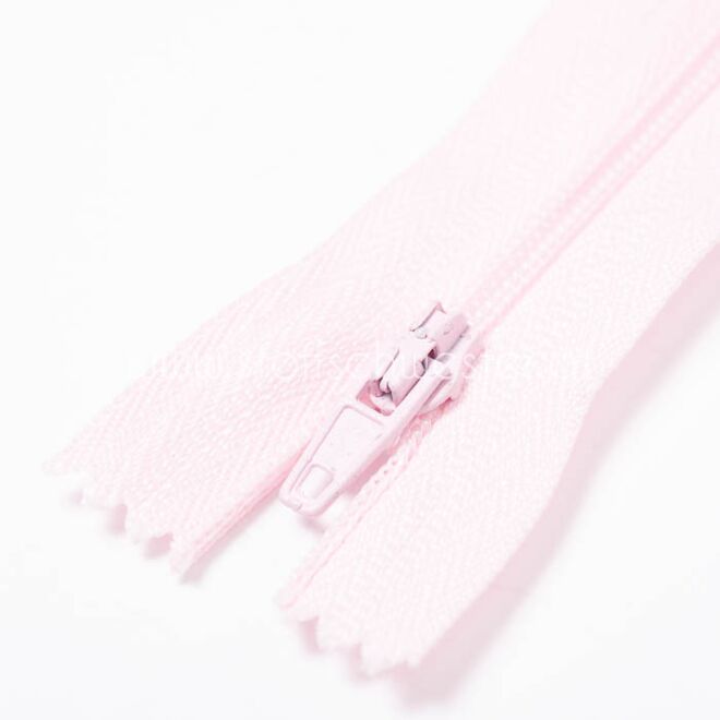 55cm Feiner Nylon Reißverschluß, 2mm, unteilbar, hellrosa