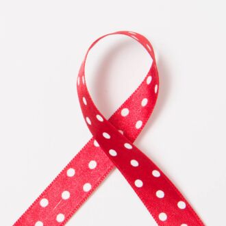 15mm Satinband Dots rot