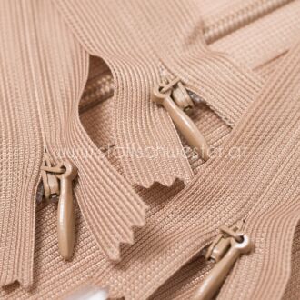 18cm Nahtverdeckter Reißverschluss beige